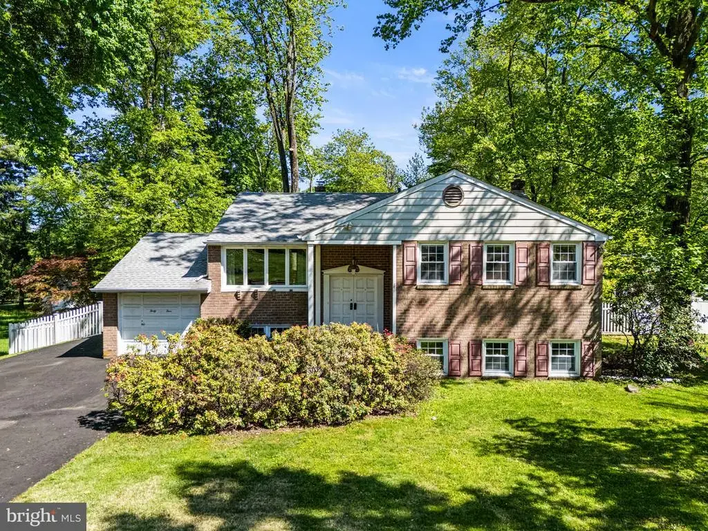 44 Hickory Dr, CHURCHVILLE