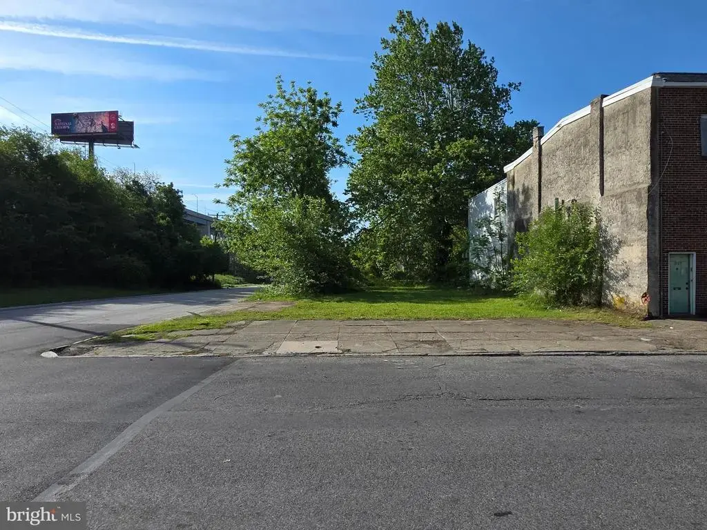 1903 W 3rd St, CHESTER