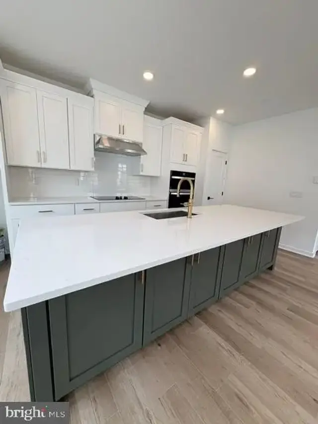 102 Camryn Ct, Downingtown