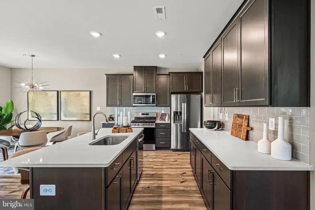 1 Four Leaf Dr, DOWNINGTOWN