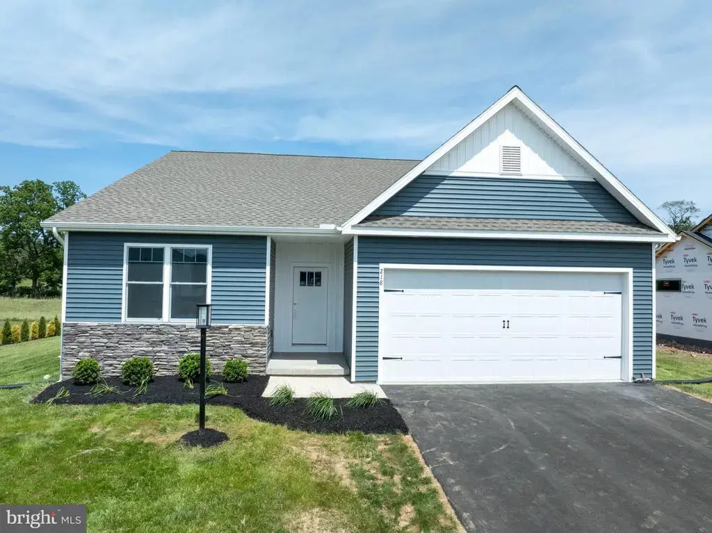 218 Heirloom Dr, CENTRE HALL