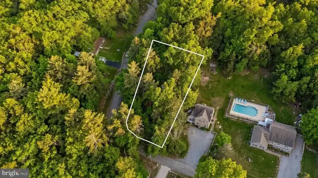 63 Diane Trl, Fairfield