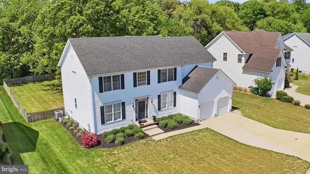 81 Jillian Ct, Dover