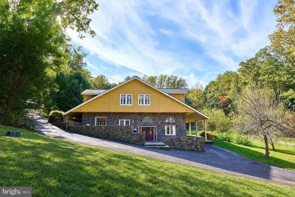 10257 Stillhouse Rd, DELAPLANE