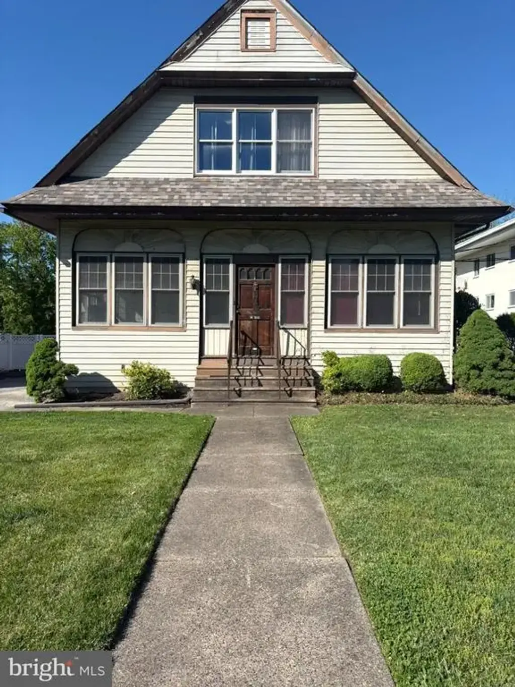 406 White Horse Pike, HADDON HEIGHTS