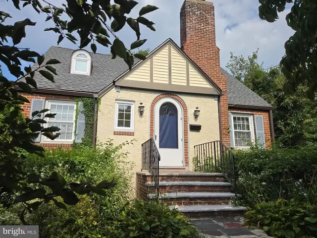 20 Davis Ave, Broomall