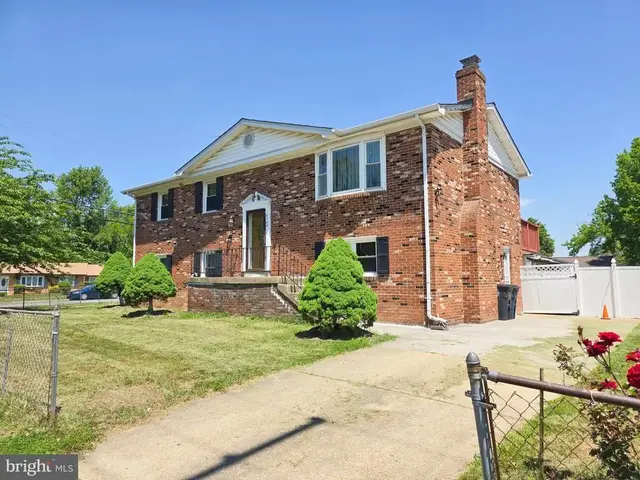 6300 Auth Rd, Suitland