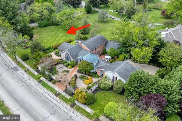 280 Grant Dr, Hanover