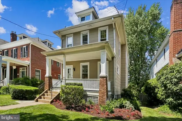 4211 Ingomar St Nw, Washington