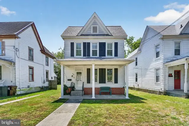 722 Glasgow St, Cambridge