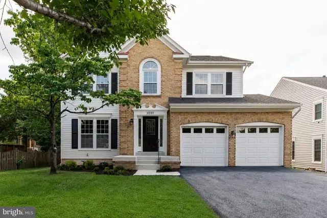 3599 Beech Down Dr, Chantilly