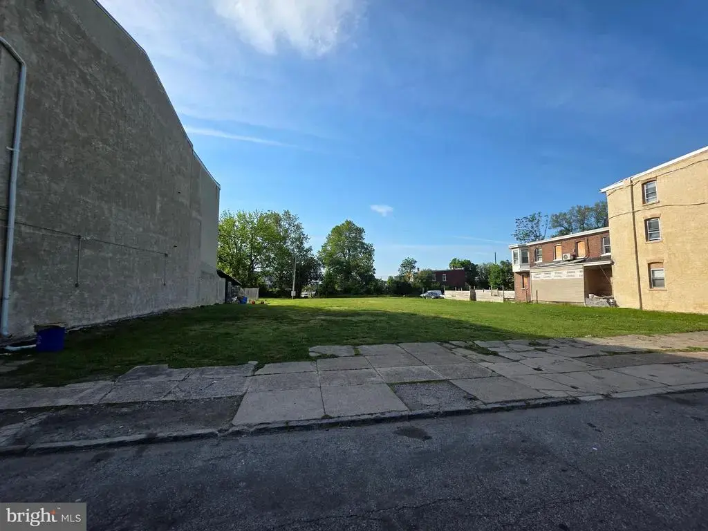 1919 W 3rd St, CHESTER