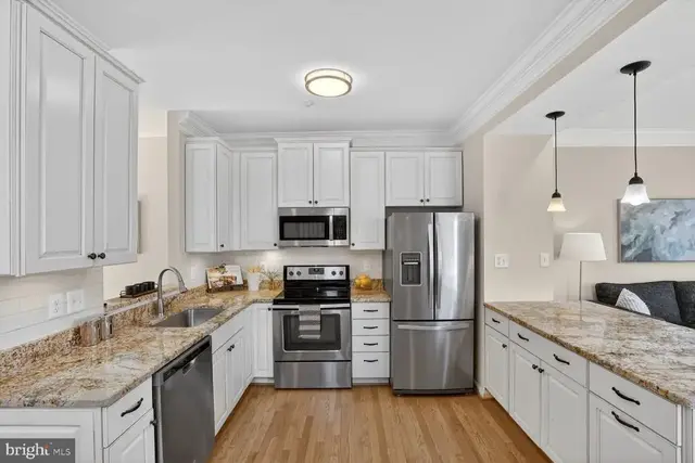 3292 Mount Vernon Ave, Alexandria