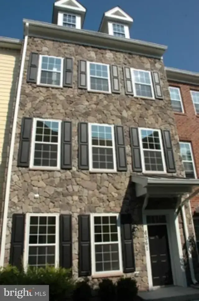 6061 Talbot Dr, Ellicott City
