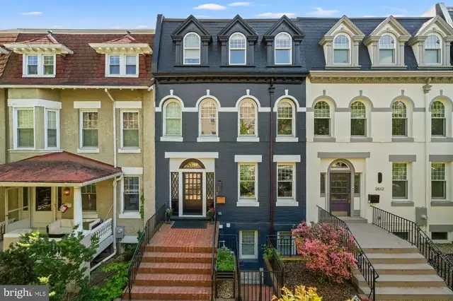 2610 Garfield St Nw, Washington