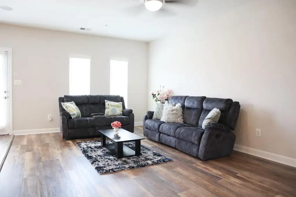 207 Community Center Ave #207, GAITHERSBURG