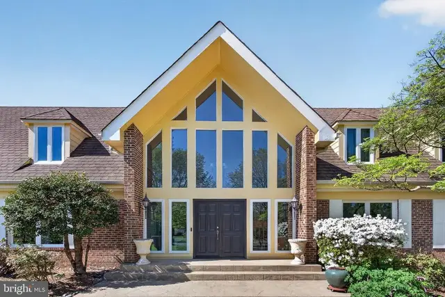 6 Travilah Ter, Potomac