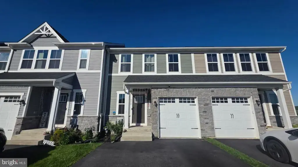 252 Chase Dr, DOWNINGTOWN