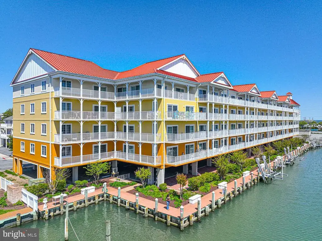 301 14th St #205, OCEAN CITY