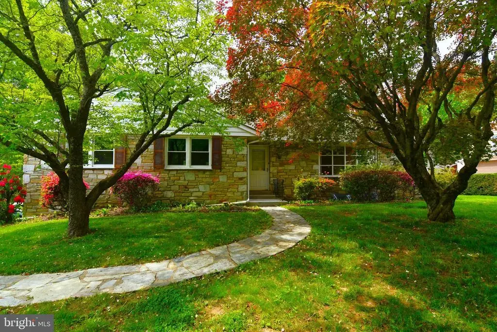 800 Bluebell Rd, WARMINSTER