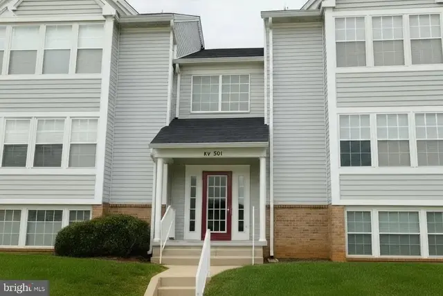 102 Jumpers Cir #219, Baltimore
