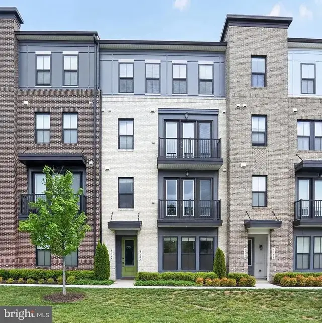 43242 Farringdon Sq, Broadlands