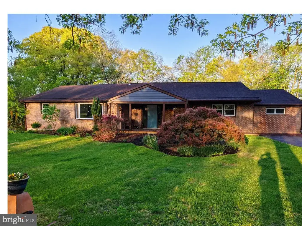 128 Mark Dr, POTTSTOWN