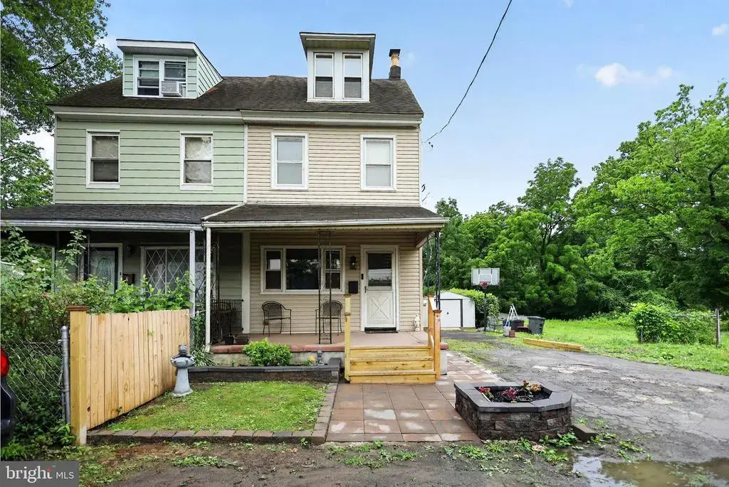 8-00 Blakiston Ln, PHILADELPHIA
