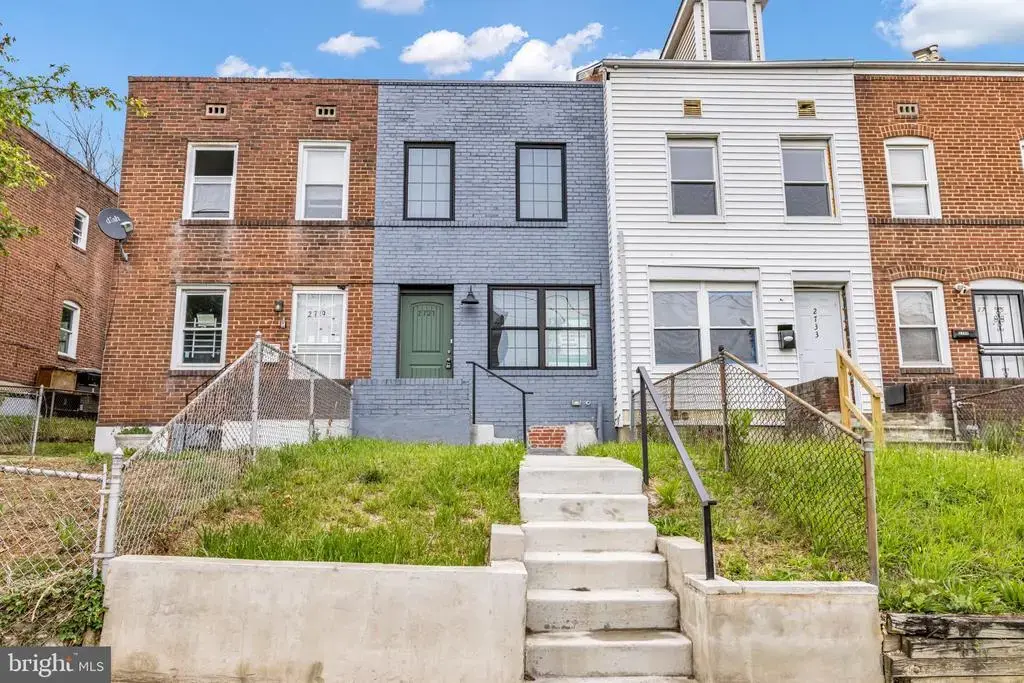 2731 Round Rd, BALTIMORE