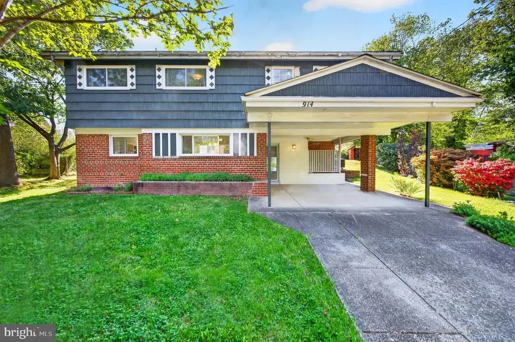 914 Kenbrook Ct, SILVER SPRING