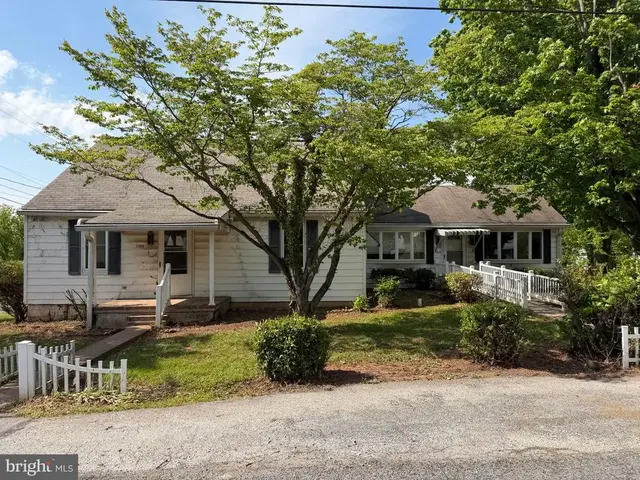 7705 Altland Ave, Abbottstown