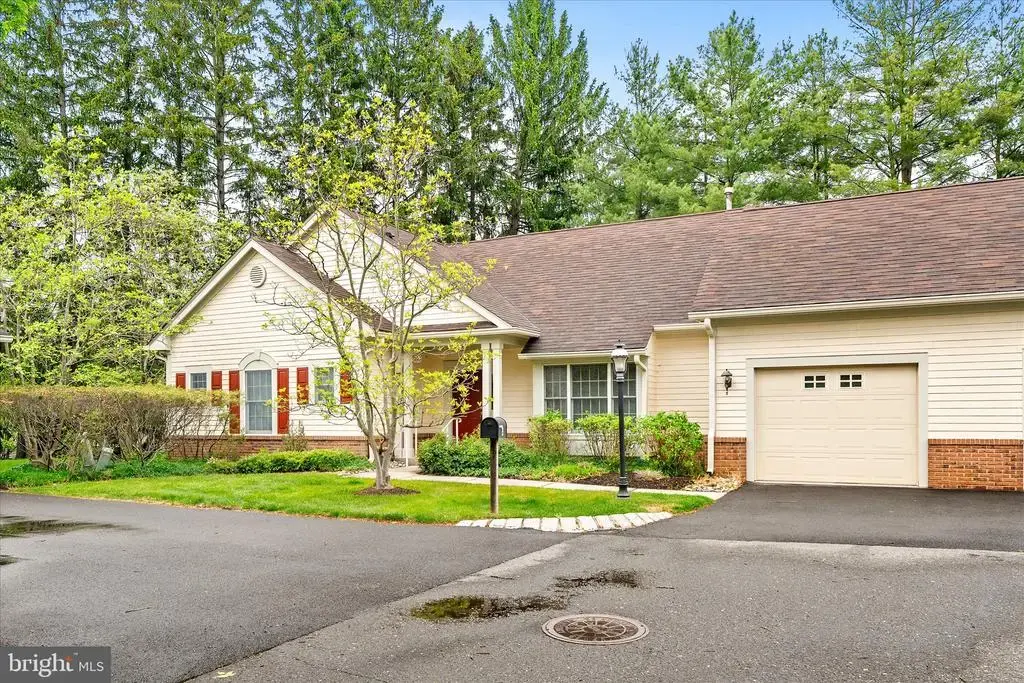 4 Douglas Fir Ct, PRINCETON