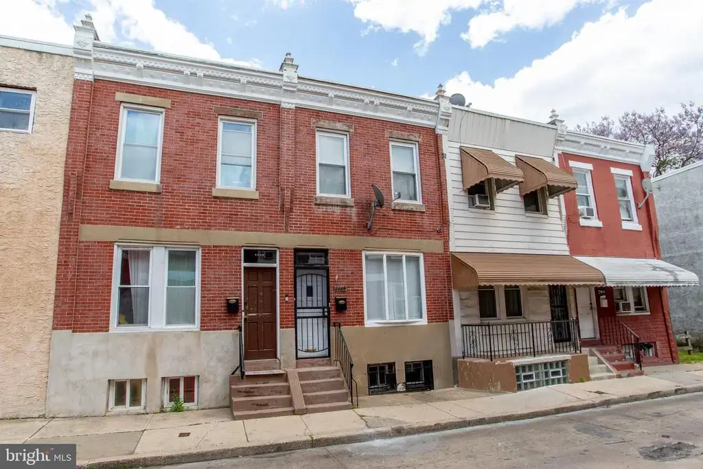2465 N Garnet St, PHILADELPHIA