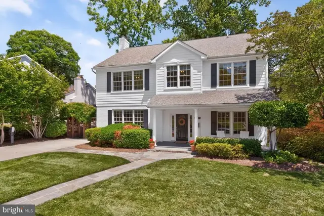5909 Madawaska Rd, Bethesda