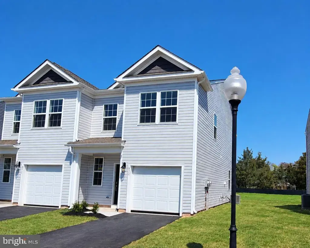 874 Peaceful Ln, PENNSBURG