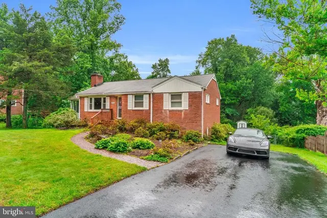 3817 Estel Rd, Fairfax