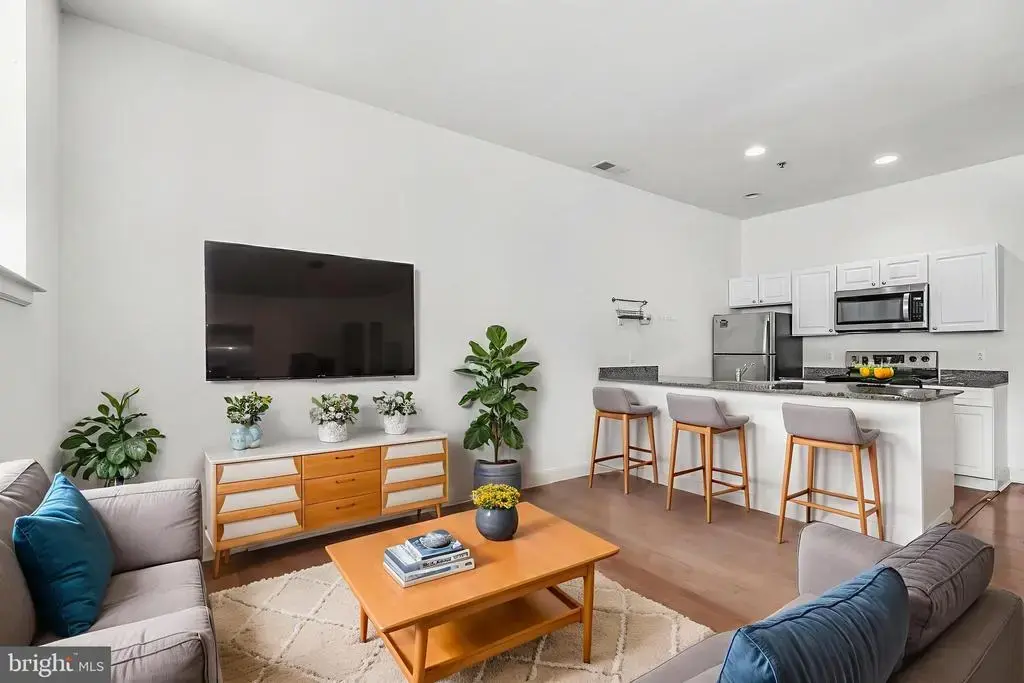 1001-13 Chestnut St #1003w, PHILADELPHIA