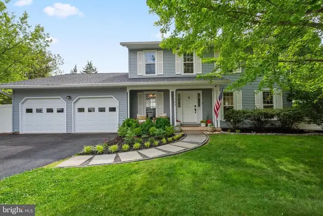 1307 Boulder Crest Ct, Herndon