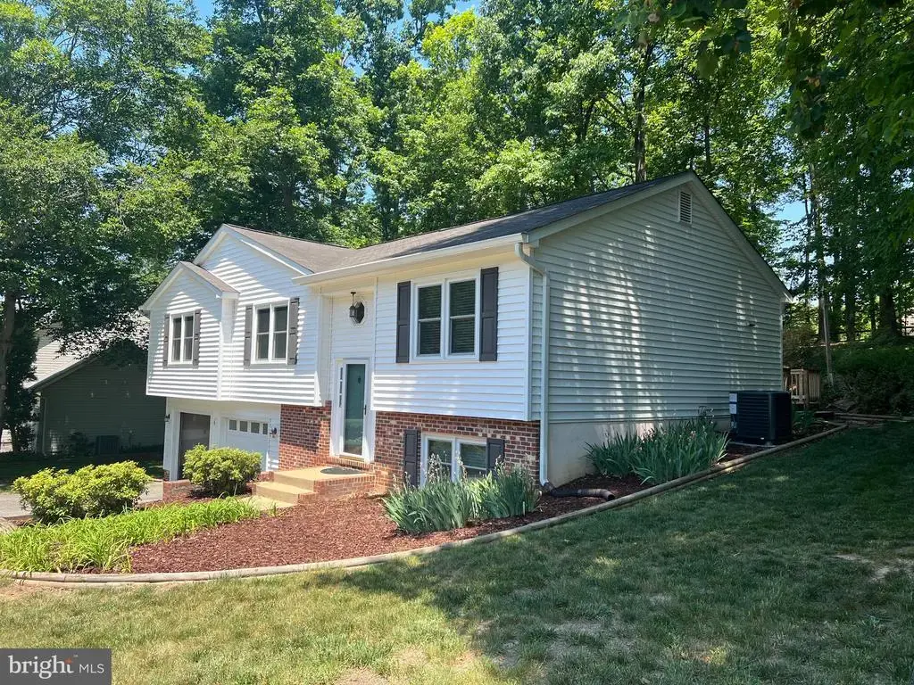 7 S Pointe Lane, FREDERICKSBURG