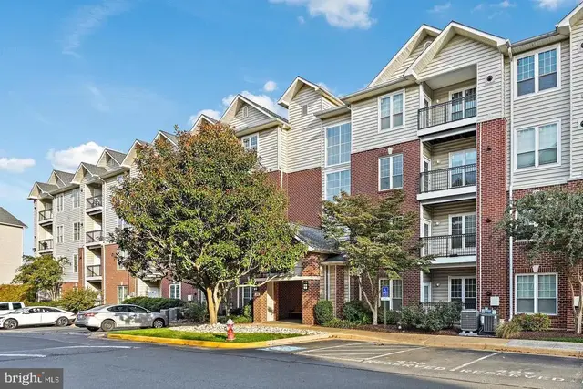 1581 Spring Gate Dr #5314, Mclean