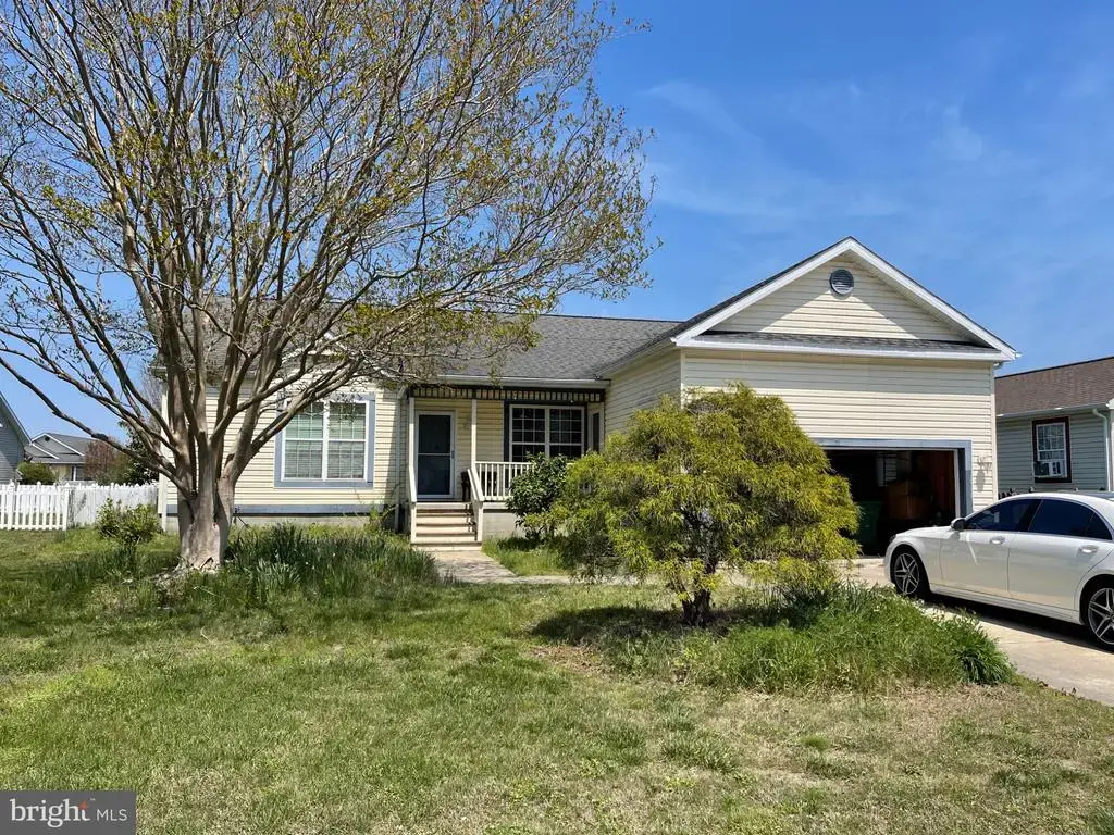 17 White Crane Dr, BERLIN
