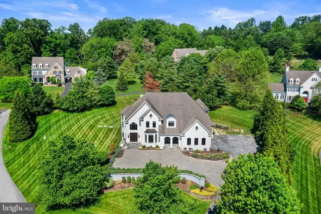 411 Red Clay Dr, Kennett Square