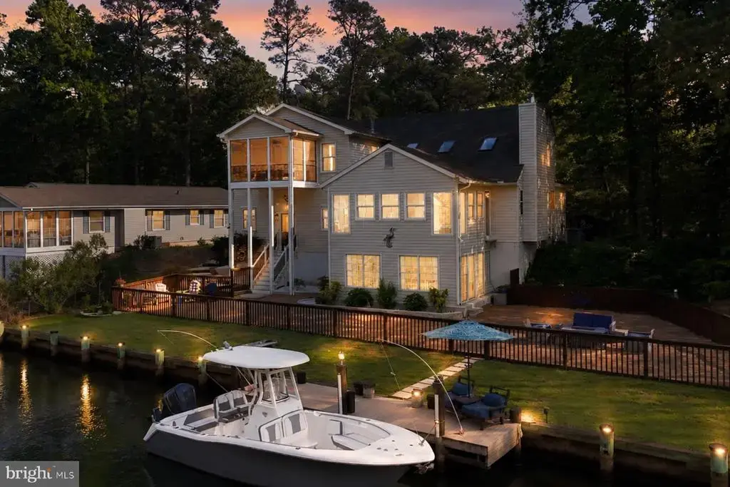 19 Duck Cove, OCEAN PINES