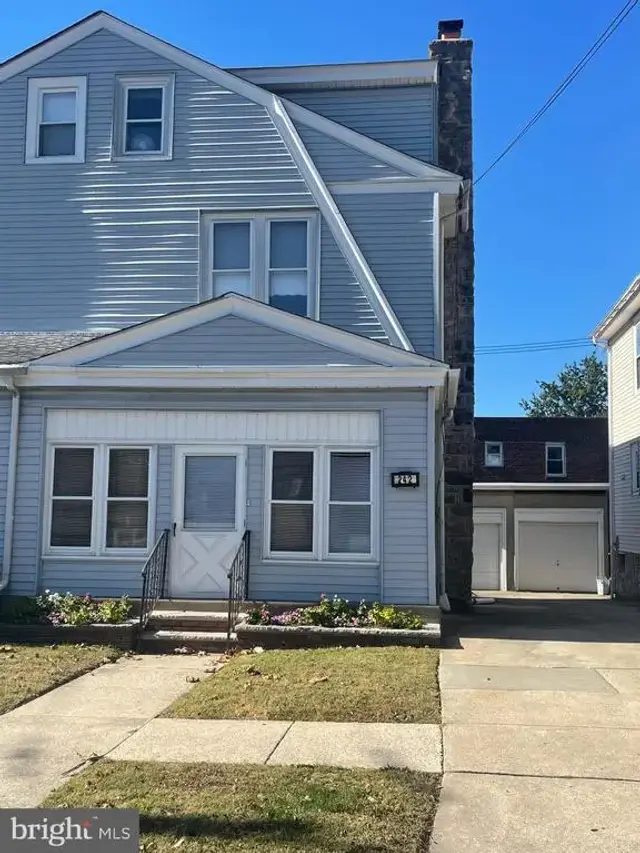 242 Burmont Rd, Drexel Hill