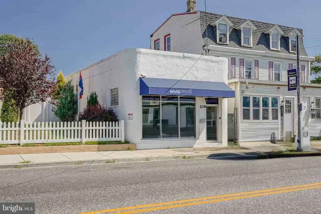 208 N Broadway, GLOUCESTER CITY
