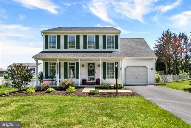 132 Meadow Hill Dr, York