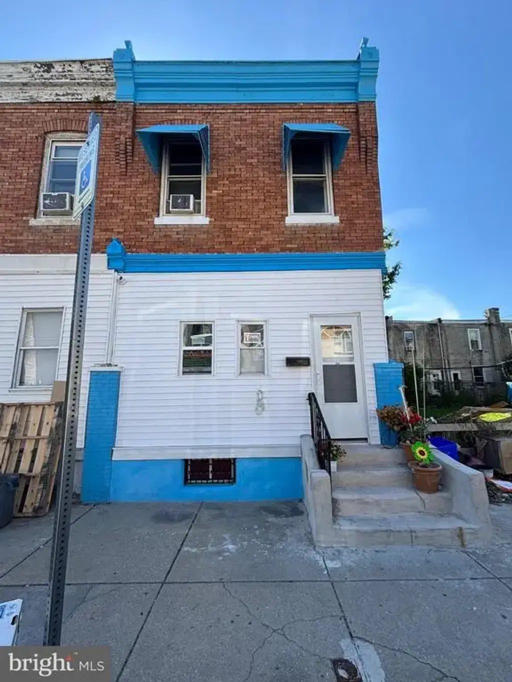 24 N Farson St, PHILADELPHIA