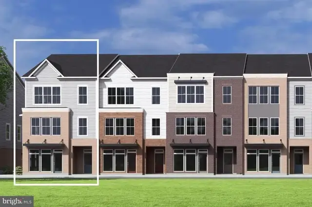 215 Halliford Ter Ne, Leesburg