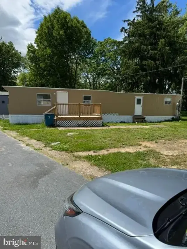 20 George Dr, Middletown