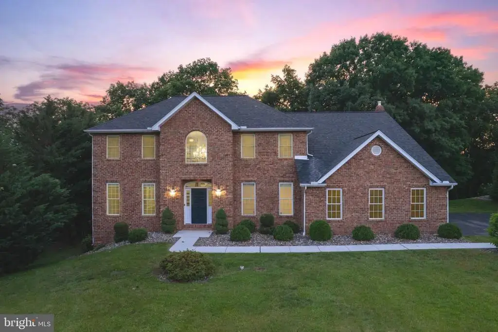 2384 Castlegreen Drive, GREENCASTLE